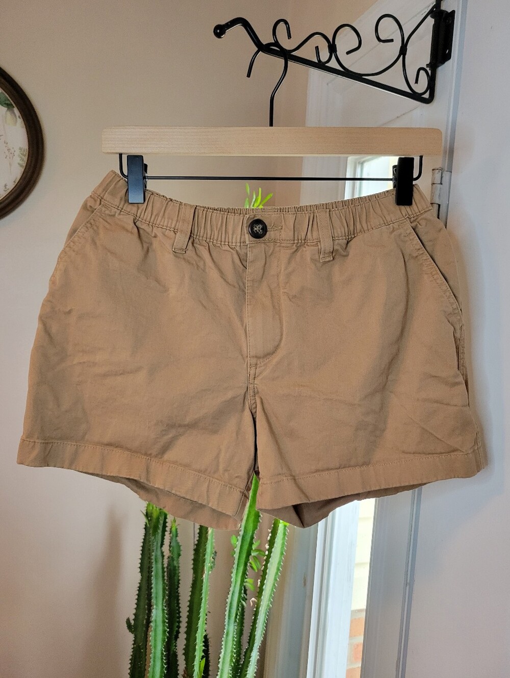 Chubbies Brown Khaki Chino Shorts, Womens Size Small